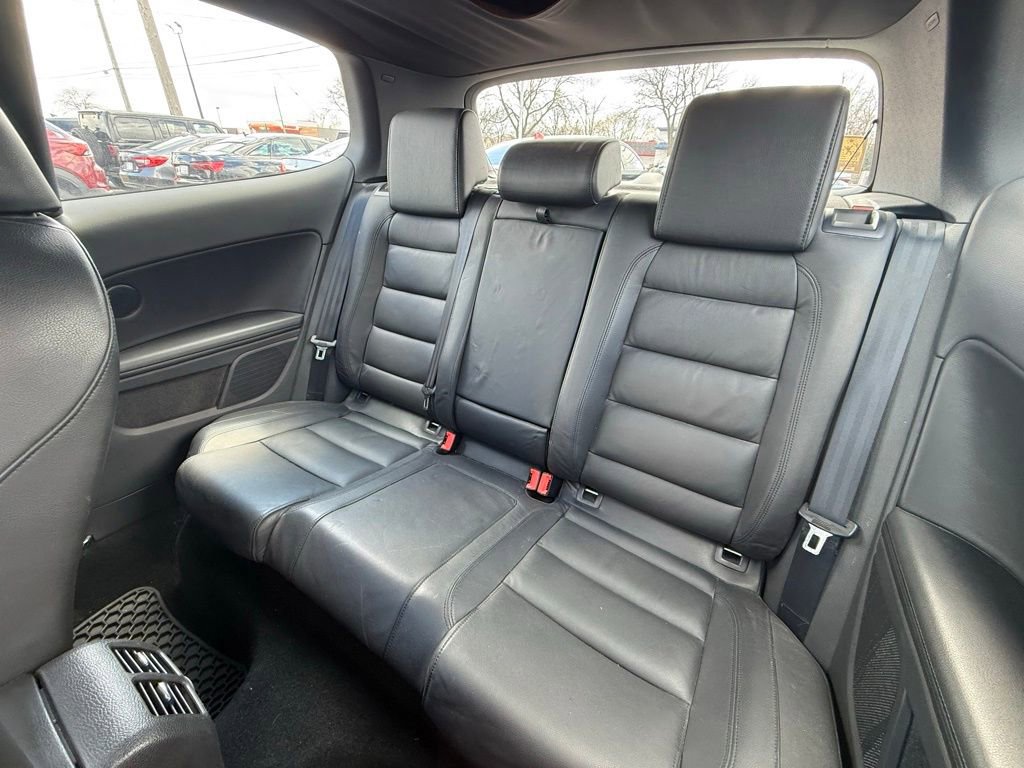 Used 2011 Volkswagen Golf 2-Door image 6