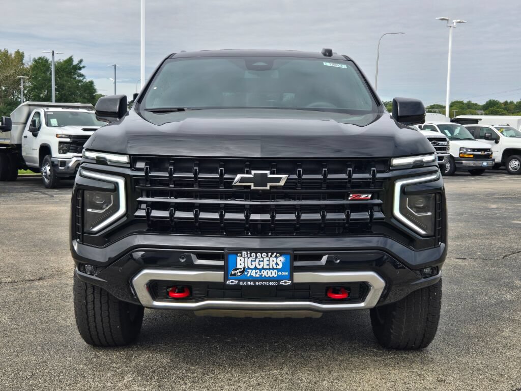 New 2026 Chevrolet Tahoe Z71 w/ Comfort Package AWD/4WD image 2