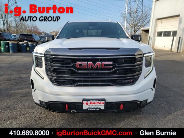 Certified 2022 GMC Sierra 1500 AT4 w/ AT4 Premium Package image 2