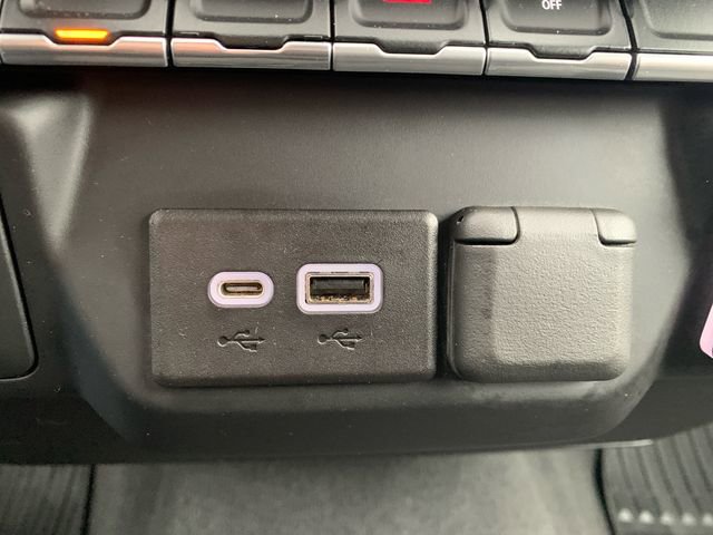 Used 2022 Chevrolet Silverado 1500 Custom w/ LPO, Dark Essentials Package image 33