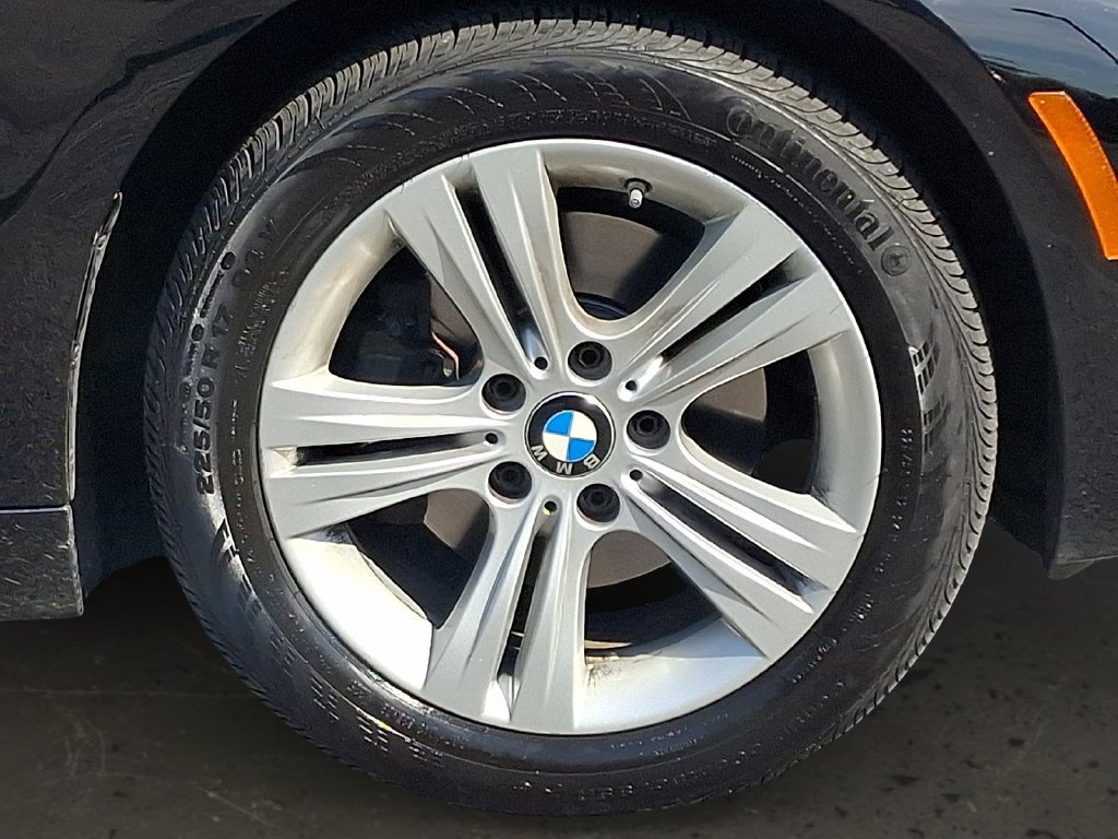 Used 2017 BMW 328d xDrive Sedan AWD/4WD image 9