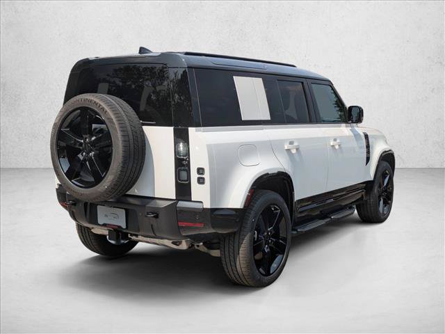 New 2026 Land Rover Defender 110 X-Dynamic SE AWD/4WD image 2