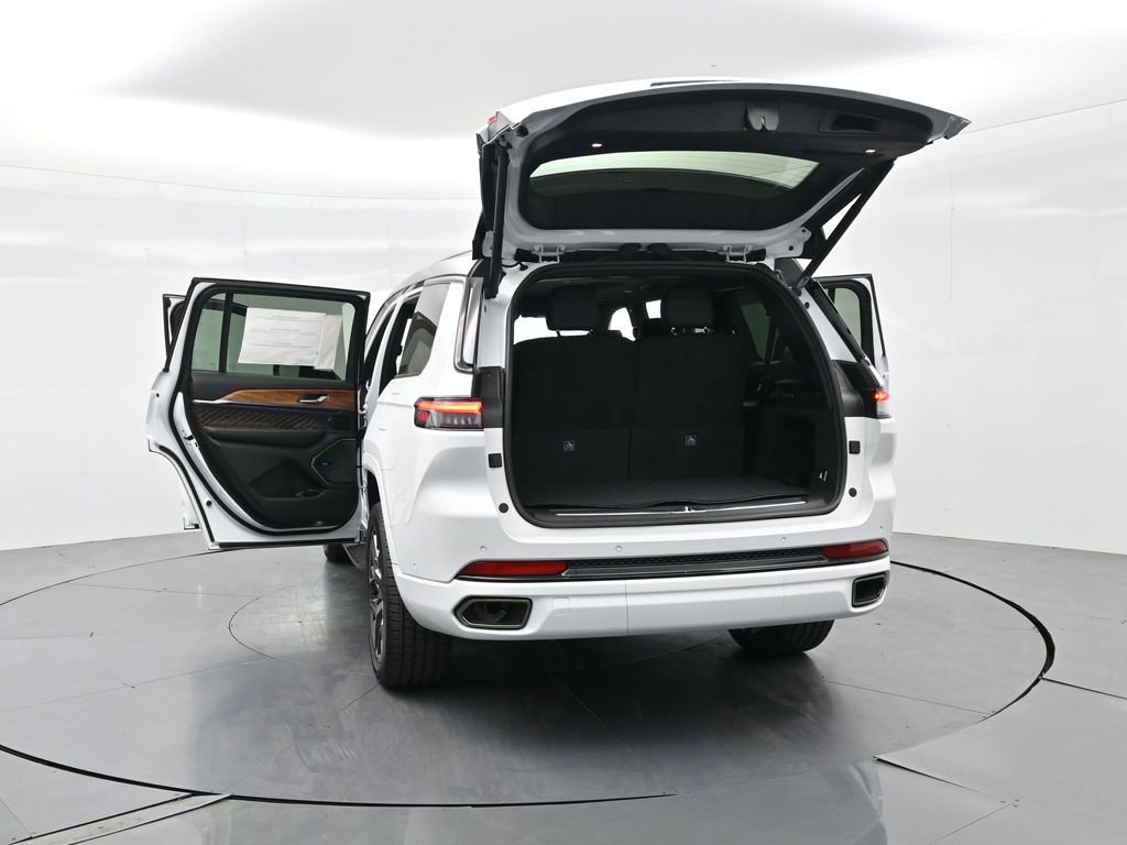 New 2025 Jeep Grand Cherokee L Summit image 37