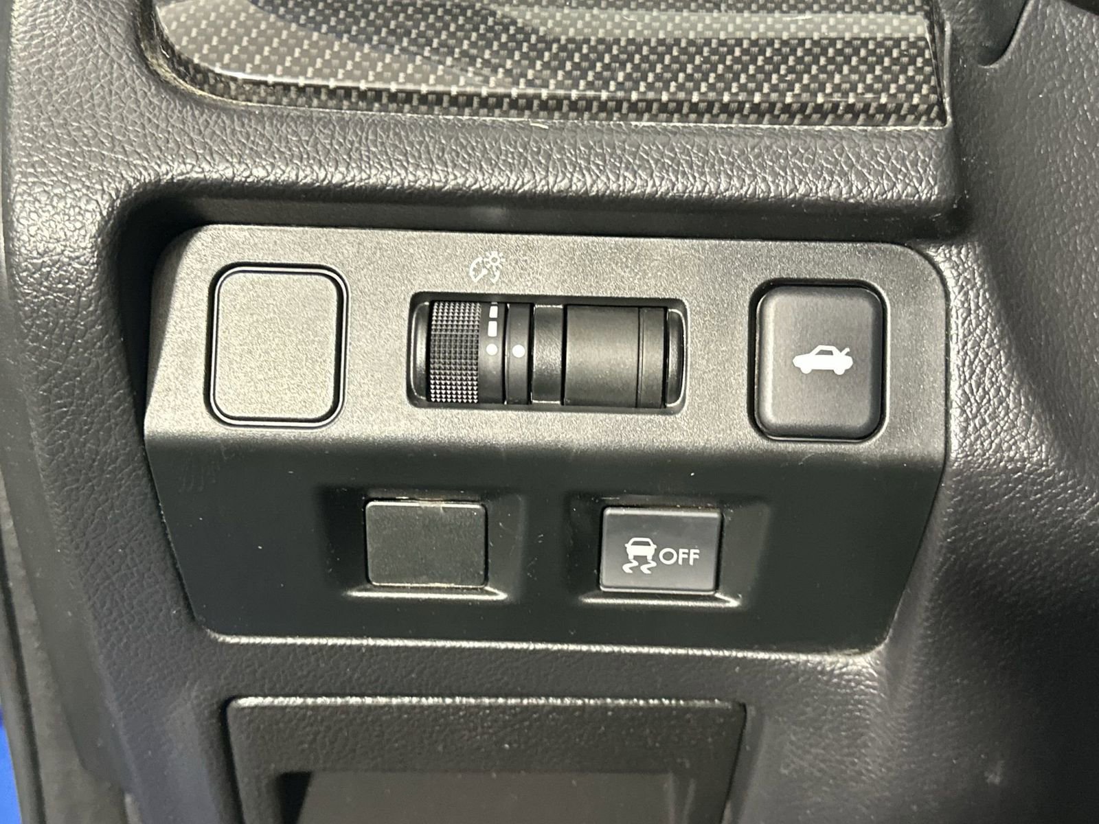 Used 2016 Subaru WRX Premium image 18