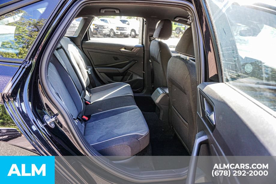 Used 2025 Volkswagen Jetta Sport FWD image 21