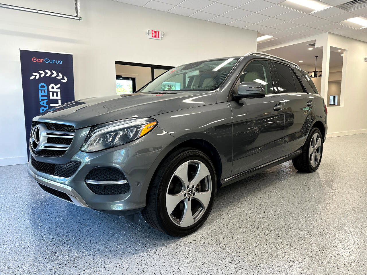 Used 2018 Mercedes-Benz GLE 350 4MATIC image 4