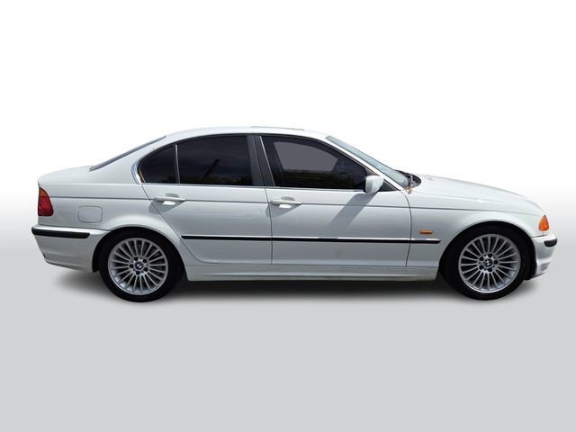 Used 2001 BMW 330i Sedan image 3