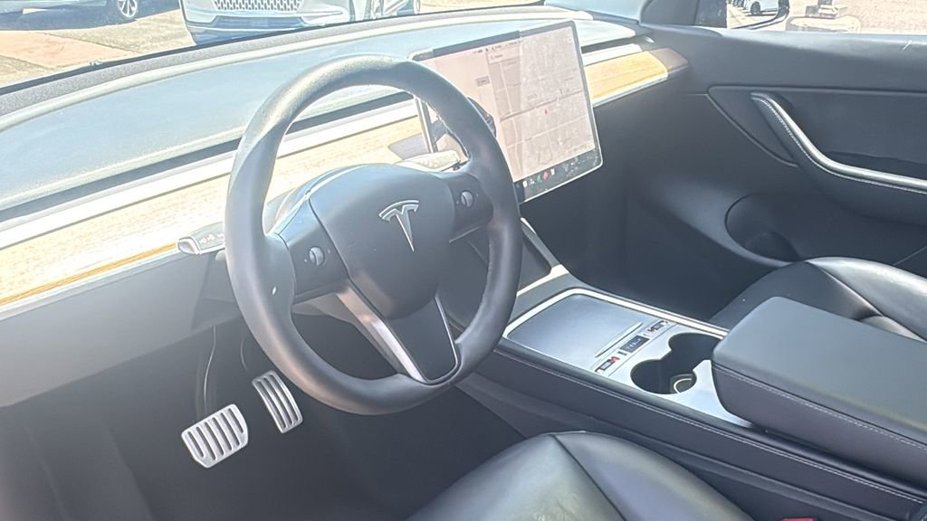 Used 2022 Tesla Model Y Performance AWD/4WD image 13