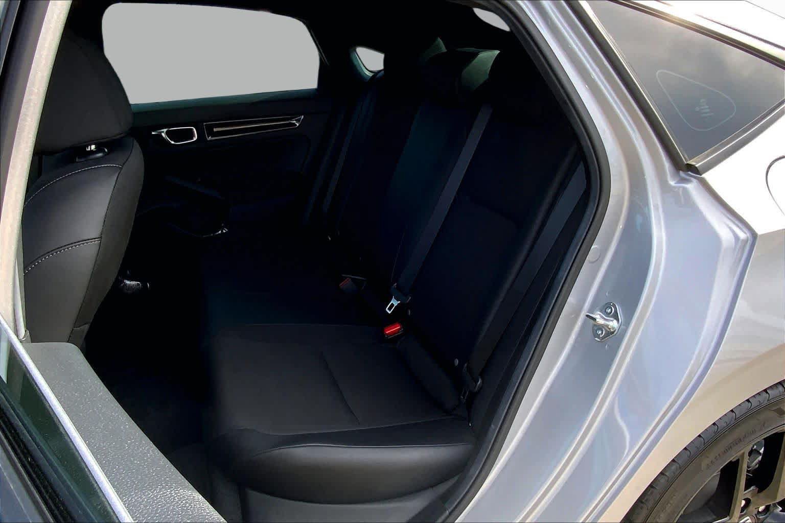 Used 2025 Honda Civic Sport image 21