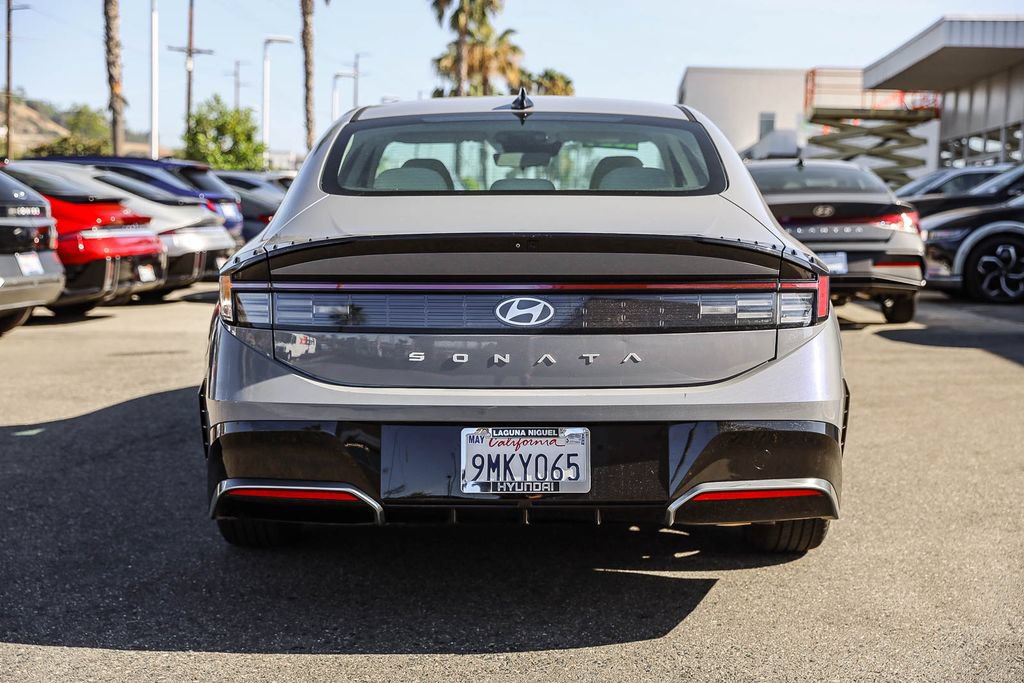 Used 2024 Hyundai Sonata SEL FWD image 5