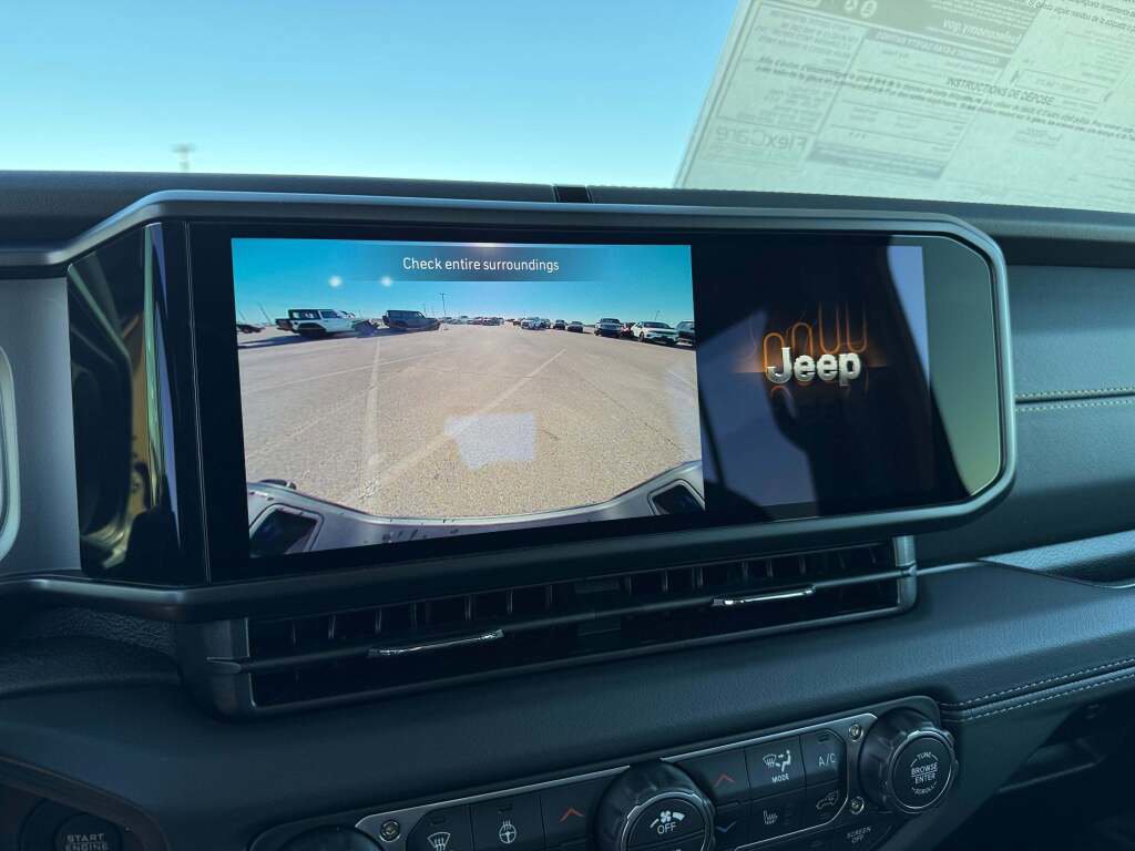 New 2026 Jeep Gladiator Sport image 31