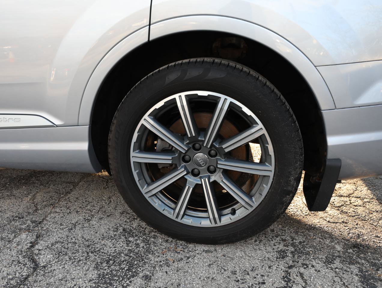 Used 2017 Audi Q7 2.0T Premium image 10