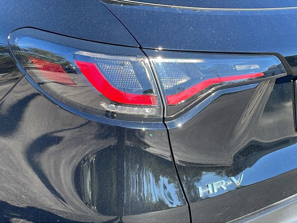 Used 2024 Honda HR-V Sport image 14