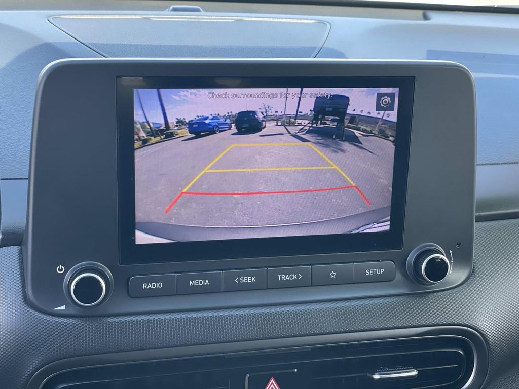 Certified 2022 Hyundai Kona SEL w/ Cargo Package AWD/4WD image 8