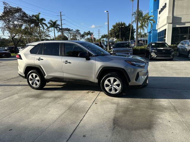 Used 2023 Toyota RAV4 LE image 16