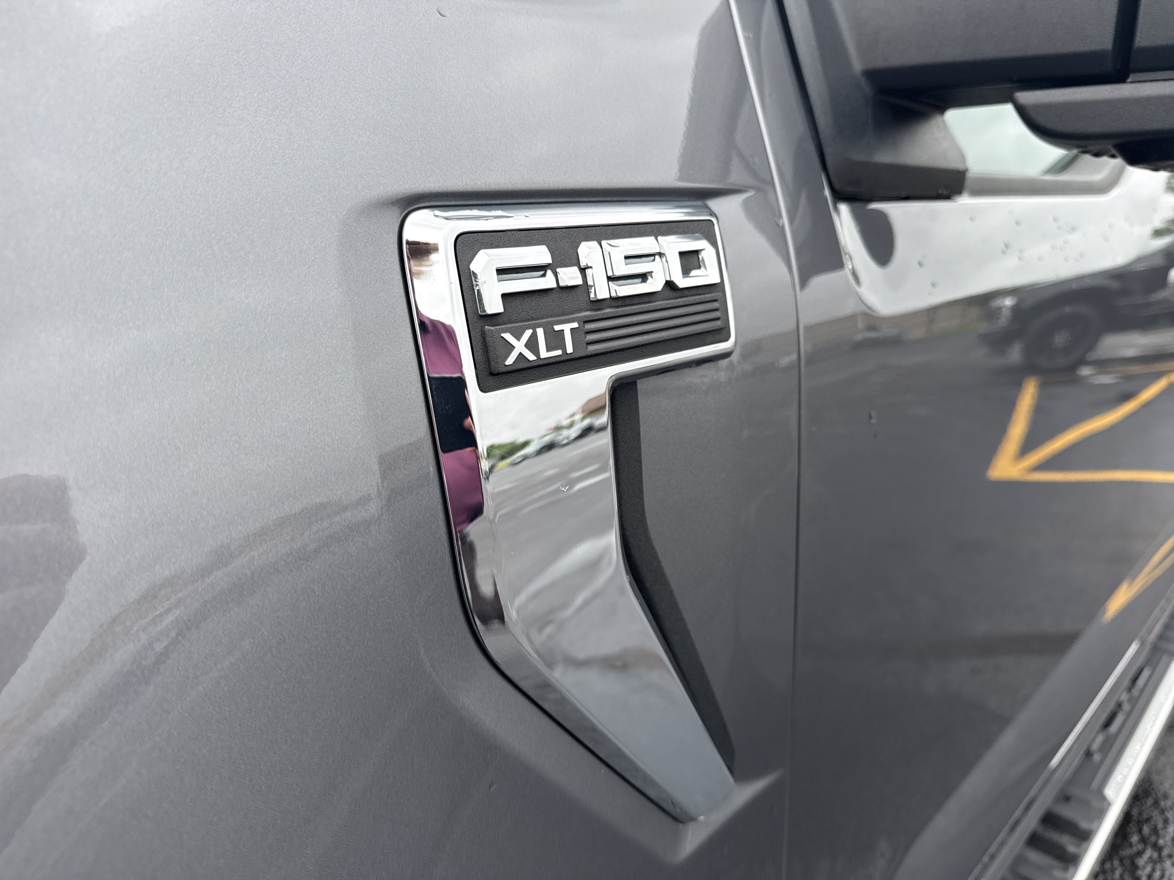 Used 2024 Ford F150 XLT w/ Mobile Office Package AWD/4WD image 27