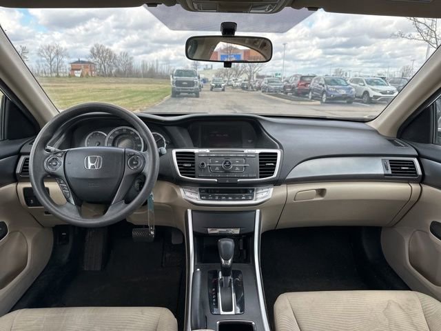 Used 2015 Honda Accord LX image 18