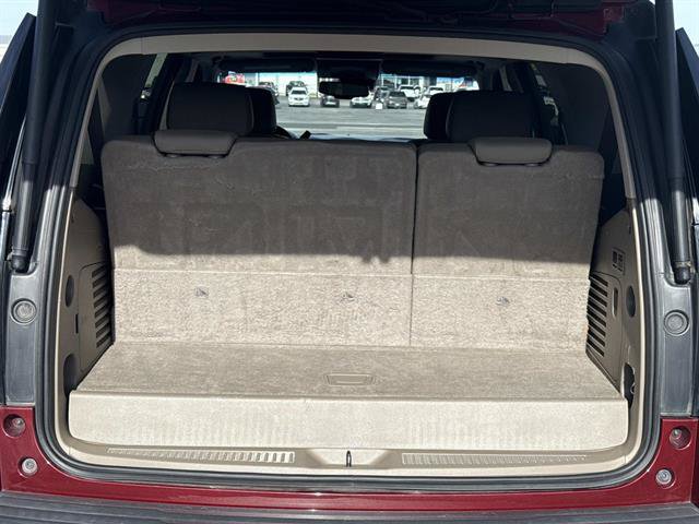 Used 2019 GMC Yukon SLT w/ Open Road Package AWD/4WD image 7
