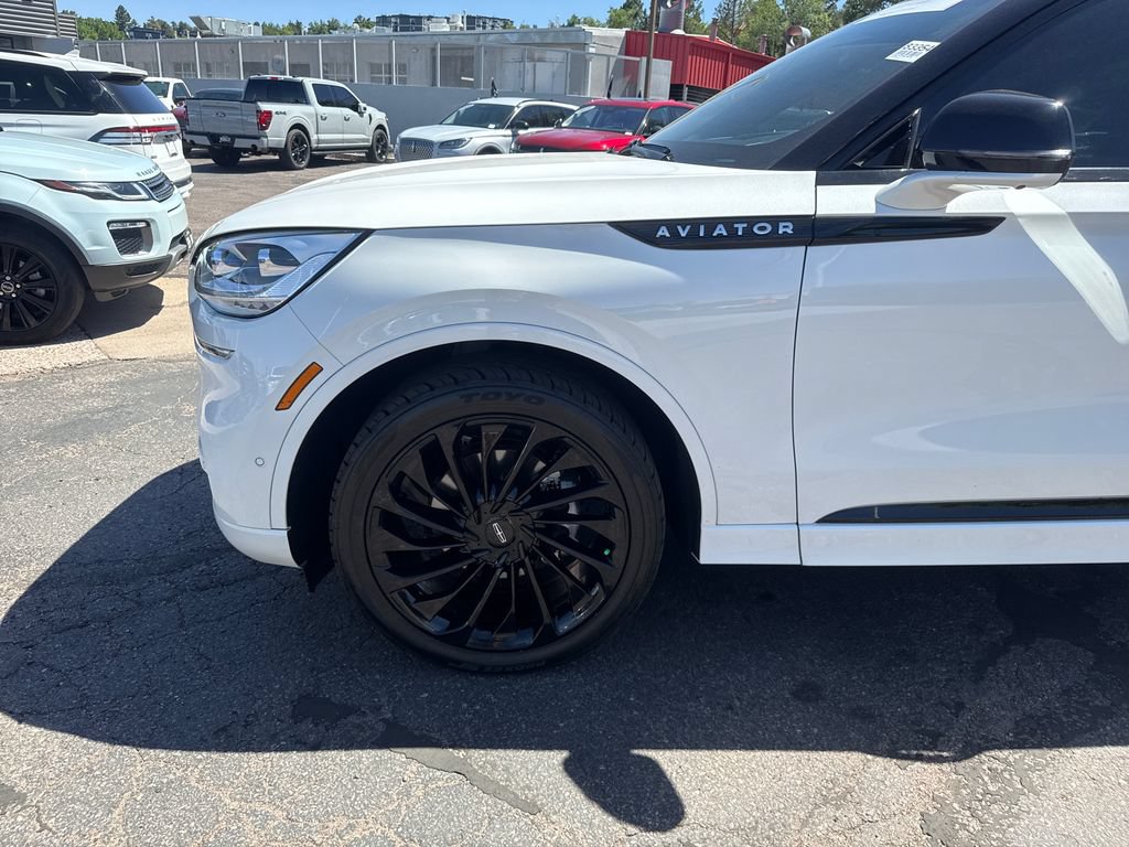 Used 2023 Lincoln Aviator Reserve w/ Equipment Group 201A AWD/4WD image 35