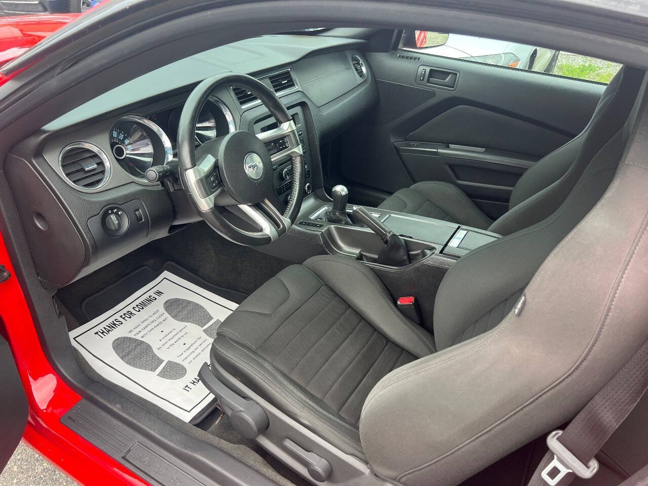 Used 2014 Ford Mustang Coupe RWD image 14
