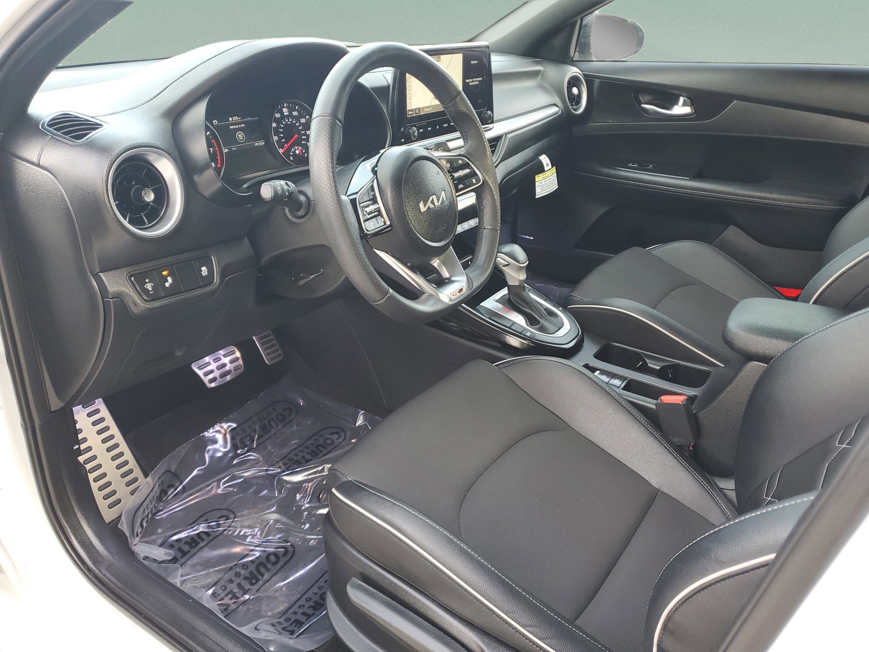 Certified 2023 Kia Forte GT-Line w/ GT-Line Premium Package image 18