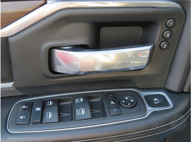 Used 2022 RAM 2500 Laramie AWD/4WD image 12