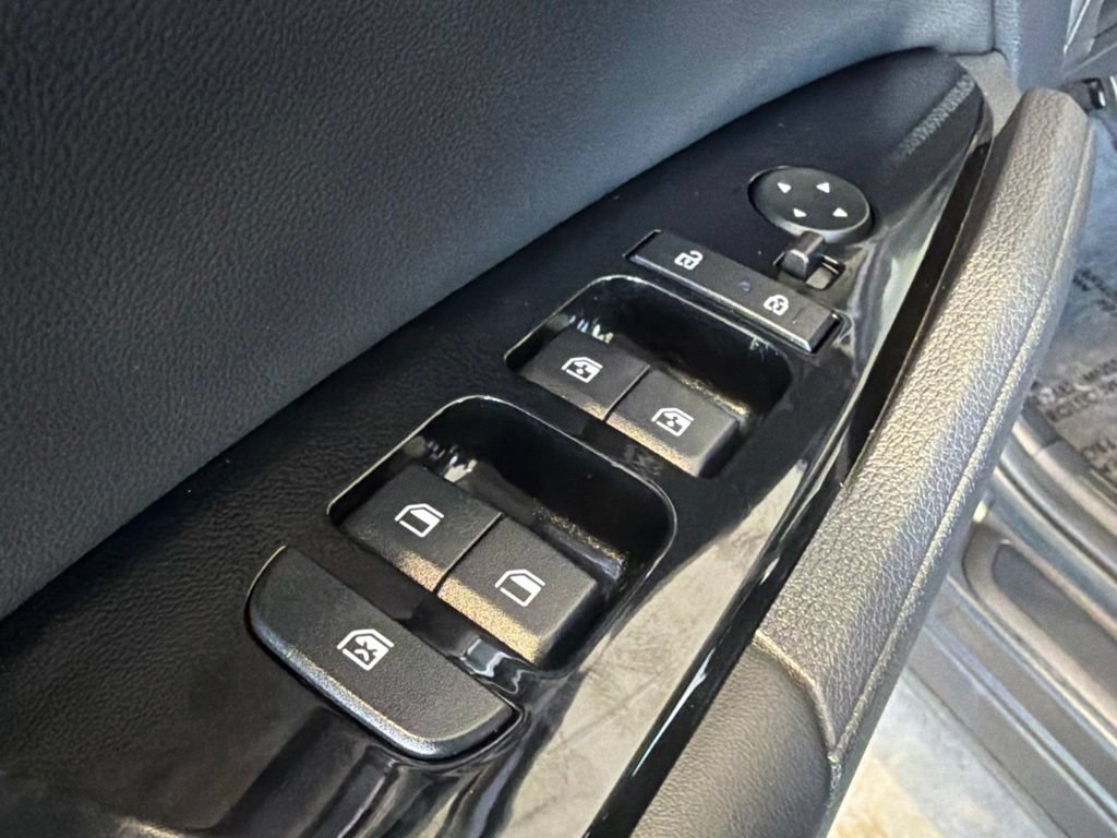 Used 2025 Kia Sportage EX w/ EX Premium Package AWD/4WD image 19