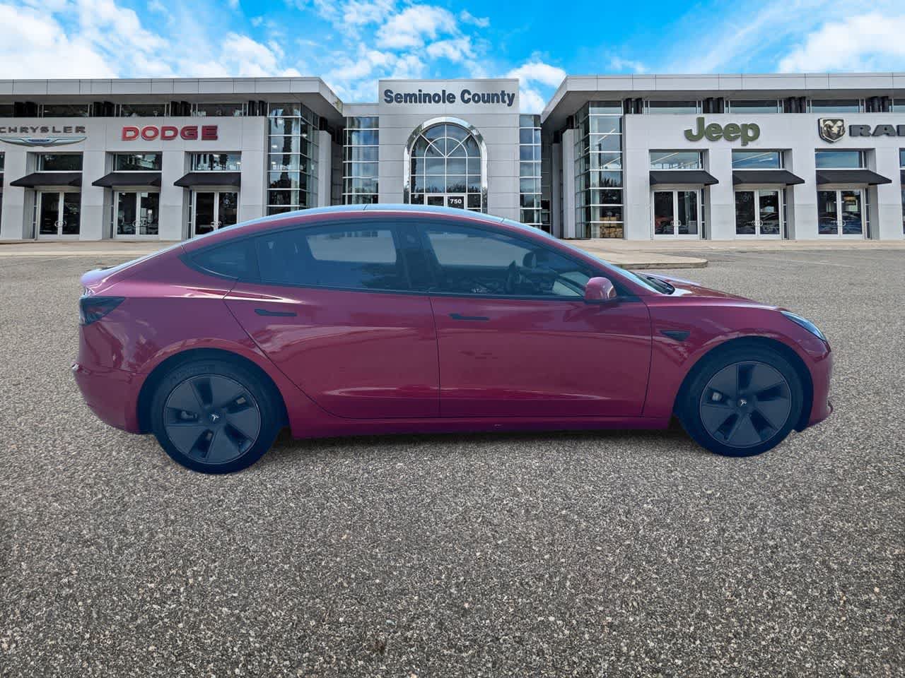Used 2022 Tesla Model 3 RWD image 9