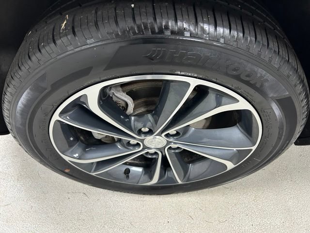 Certified 2022 Buick Encore GX Select FWD image 9