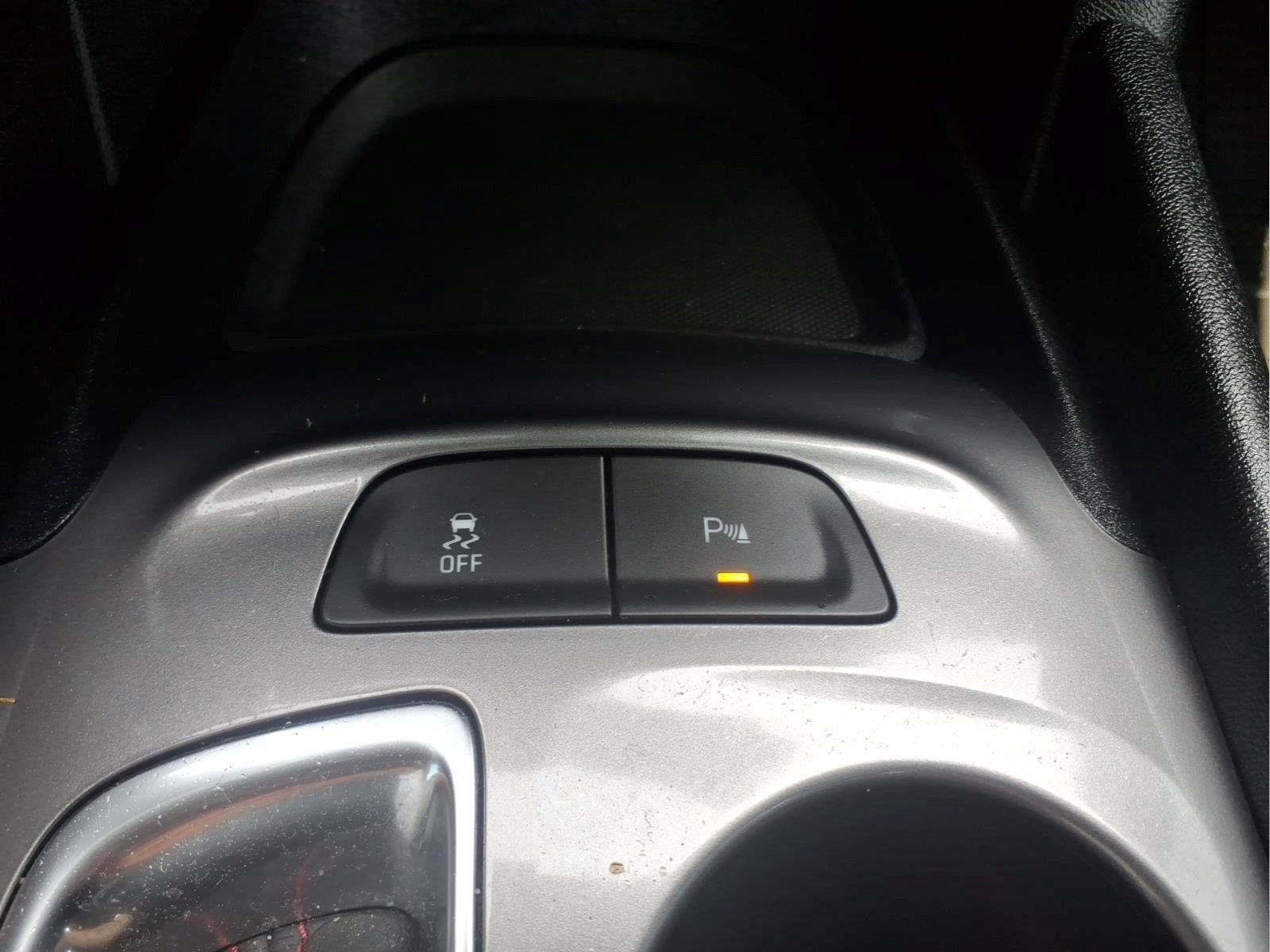 Used 2024 Chevrolet Malibu RS FWD image 25