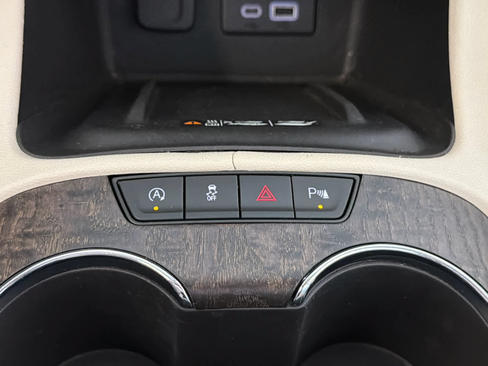 Used 2022 GMC Acadia Denali w/ LPO, Floor Liner Package FWD image 53