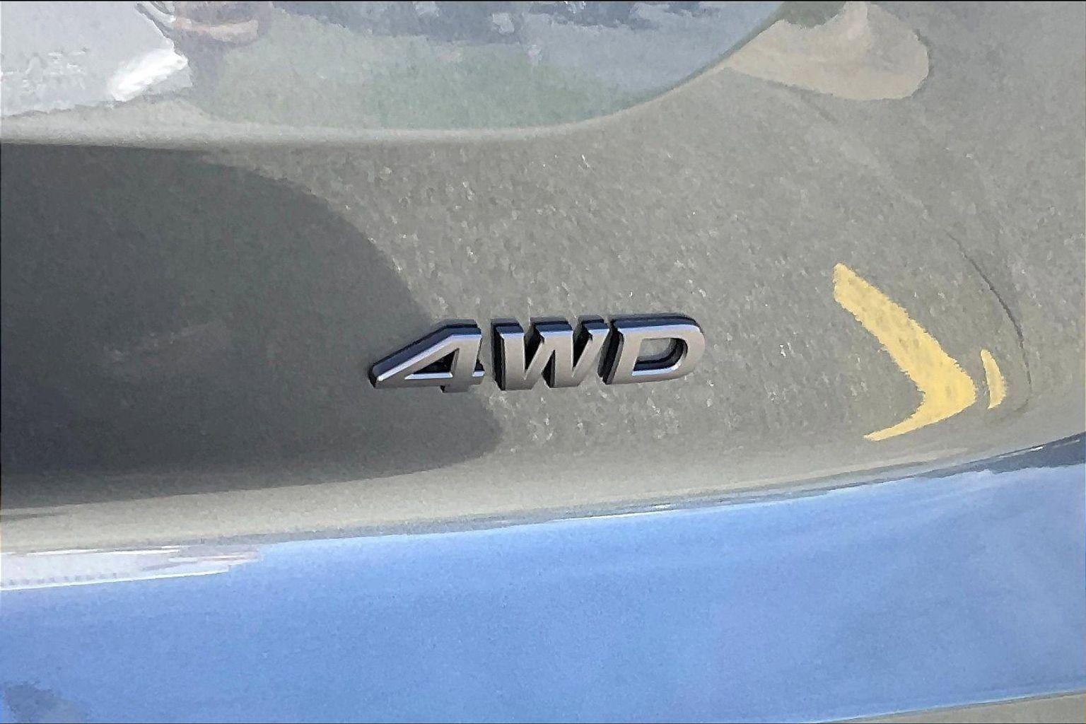 New 2026 Nissan Pathfinder SV image 12