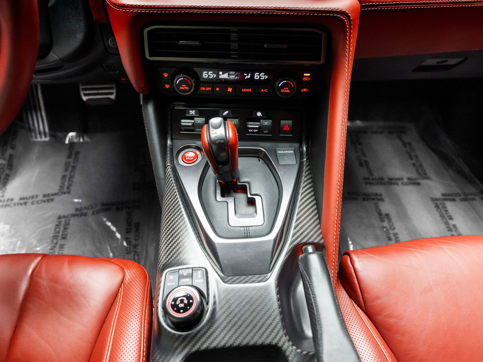 Used 2021 Nissan GT-R Premium AWD/4WD image 61