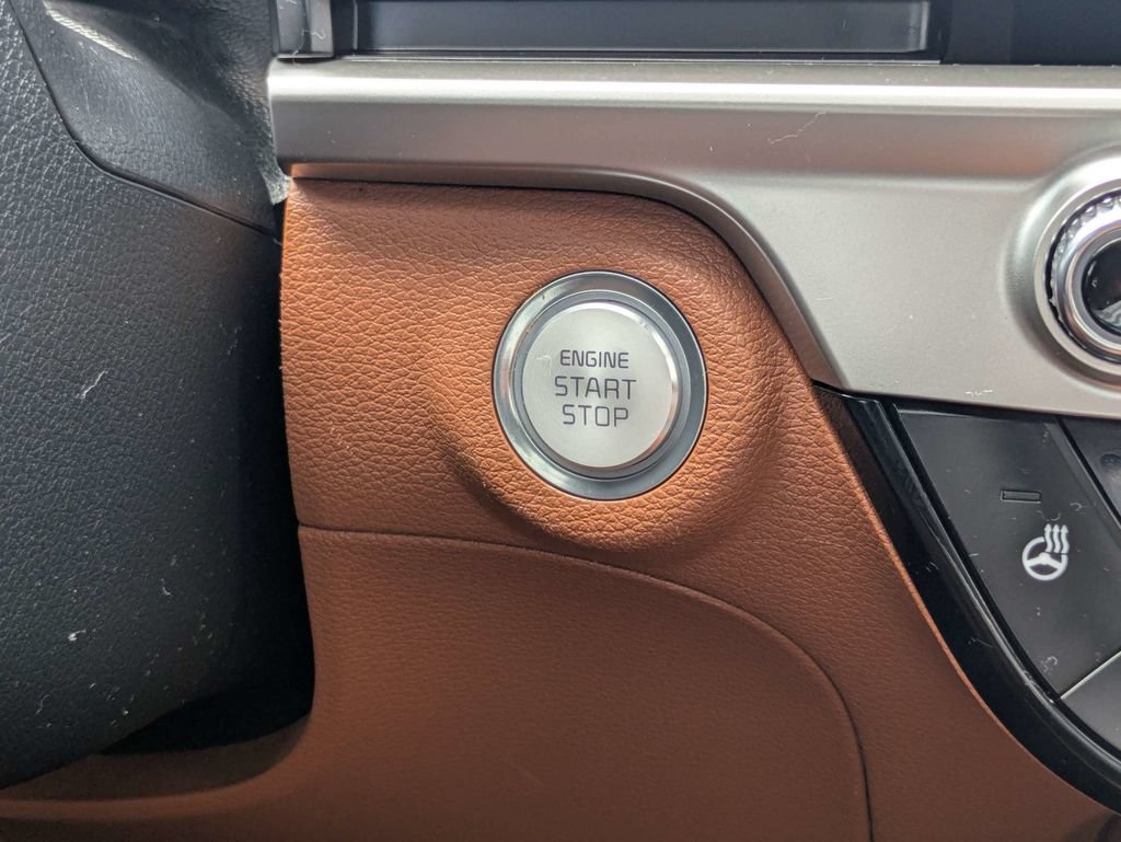 Used 2023 Kia Telluride EX X-Line AWD/4WD image 32