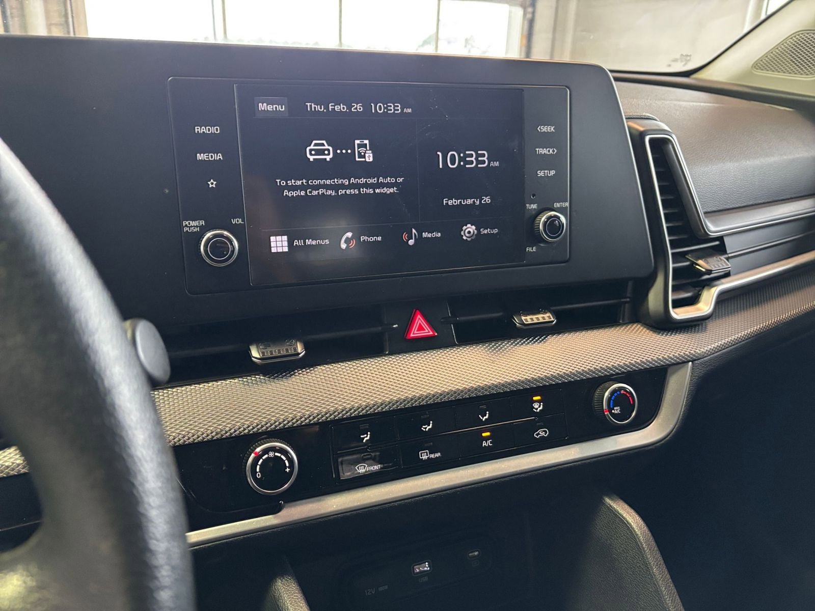 Used 2025 Kia Sportage LX image 26