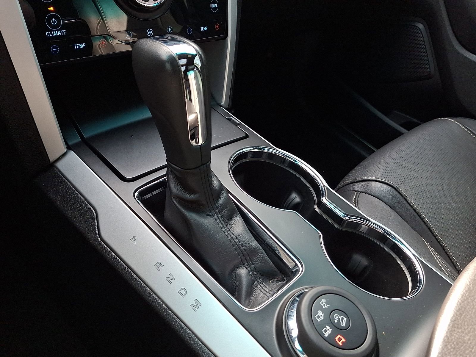 Used 2015 Ford Explorer Sport w/ Equipment Group 401A image 16