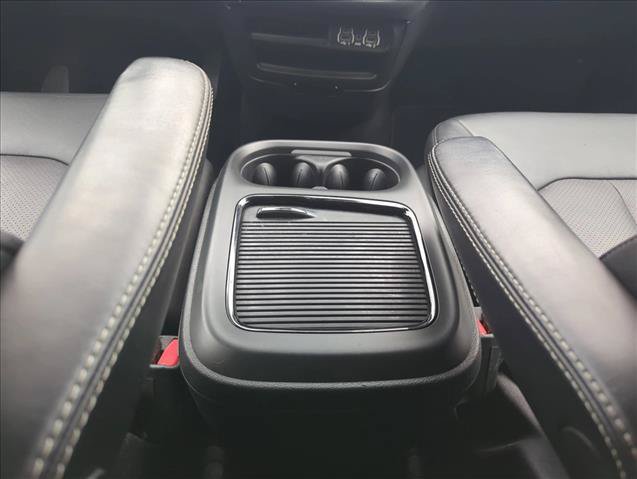 Used 2021 Chrysler Pacifica Touring-L w/ S Appearance Package FWD image 15