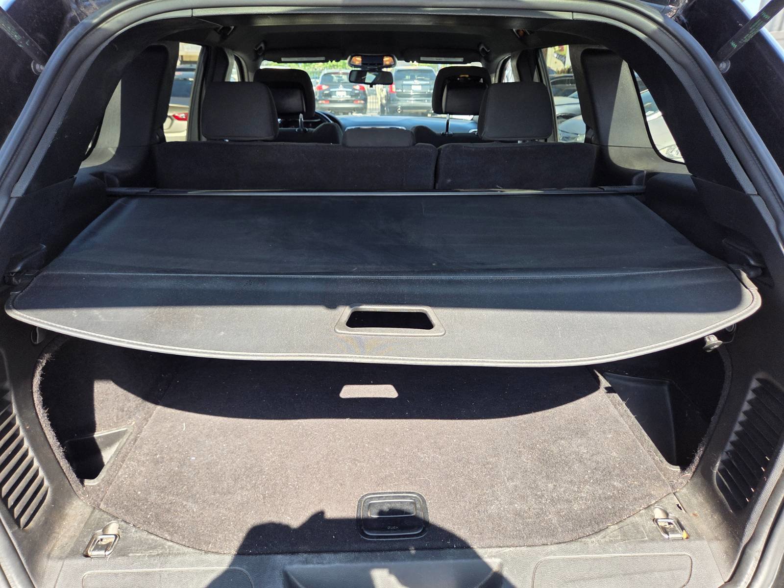 Used 2015 Jeep Grand Cherokee Laredo w/ Quick Order Package 23E image 11