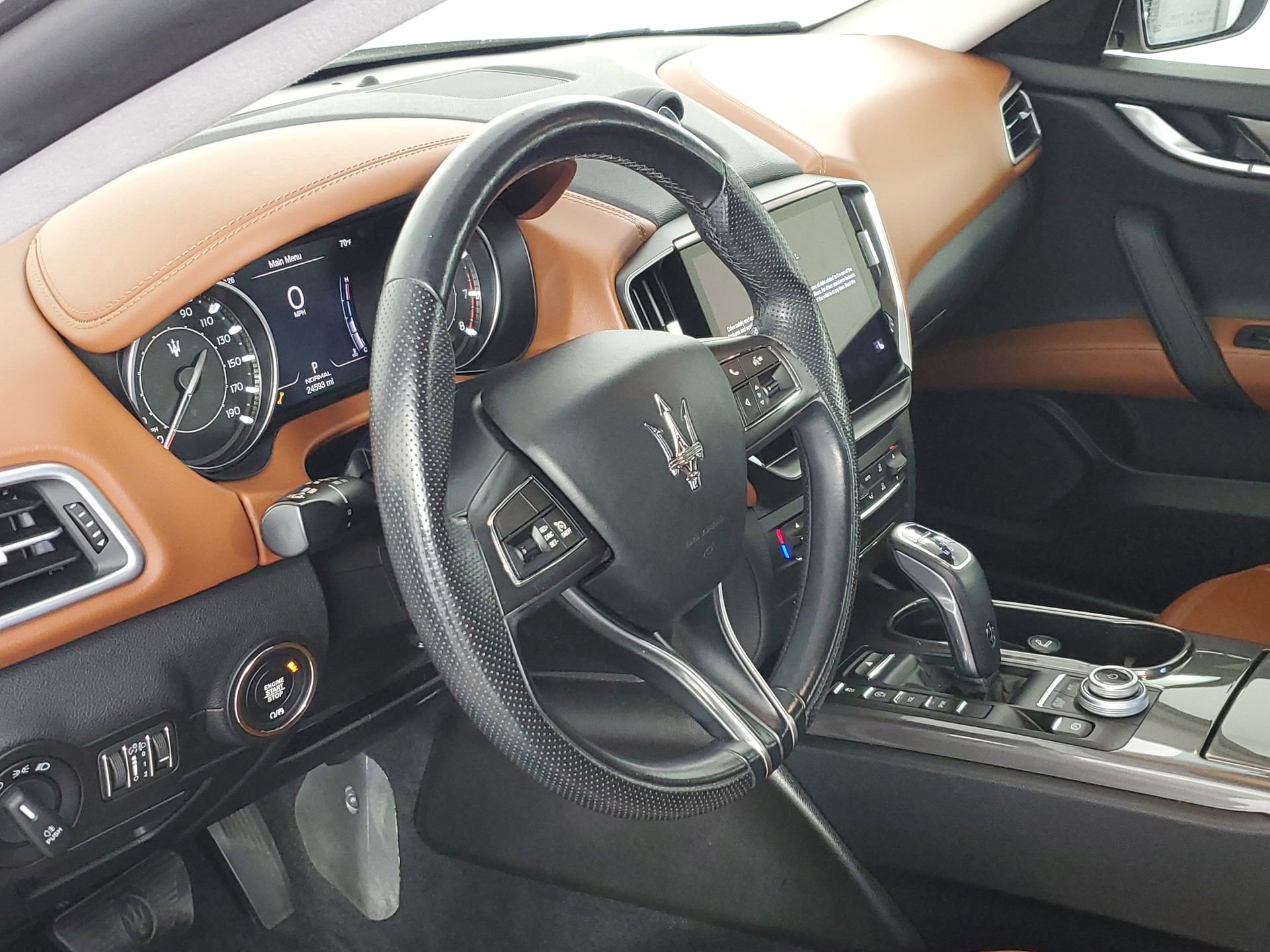 Used 2021 Maserati Ghibli S image 25