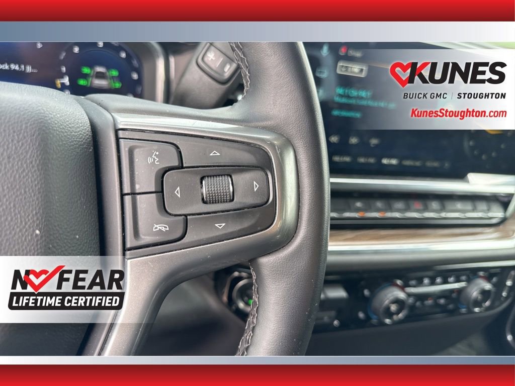 Used 2025 Chevrolet Silverado 1500 LT AWD/4WD image 23