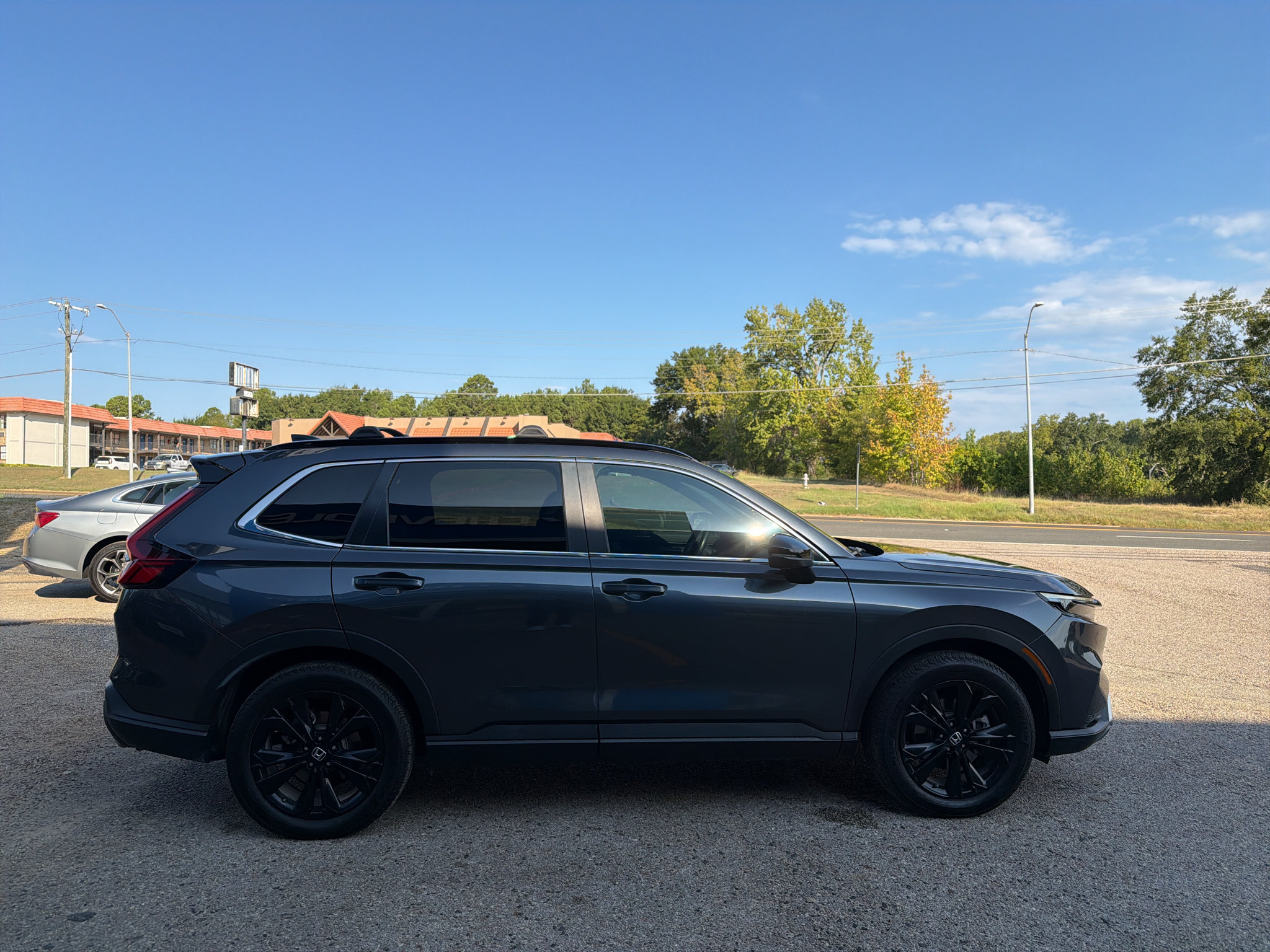 Used 2024 Honda CR-V Sport Touring image 13