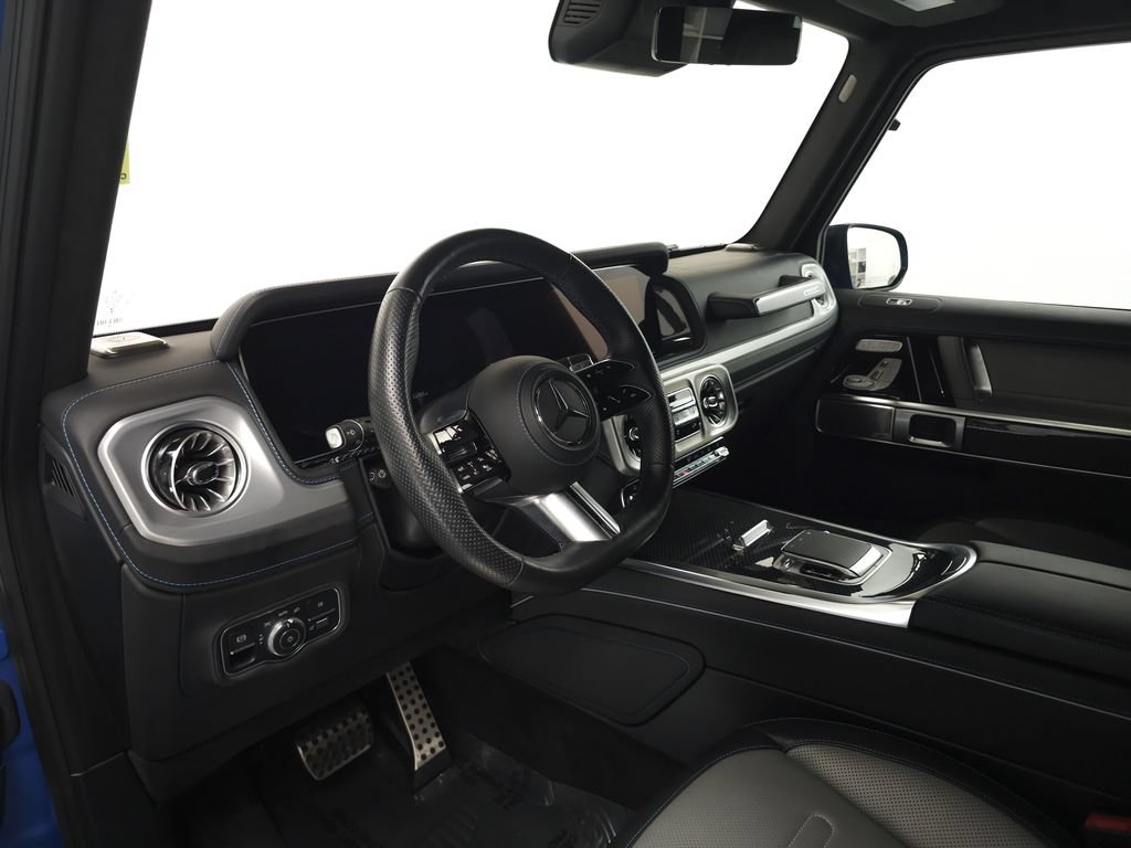 Certified 2025 Mercedes-Benz G 580 w/ EQ Technology image 9