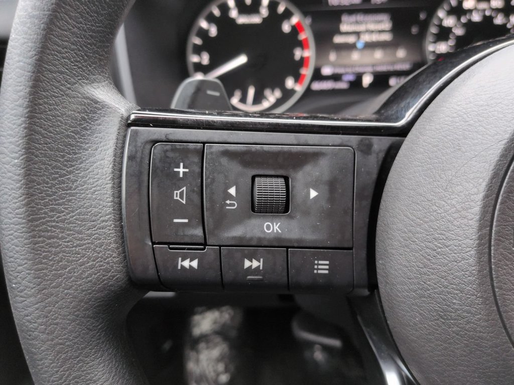 Certified 2021 Nissan Rogue SV AWD/4WD image 23