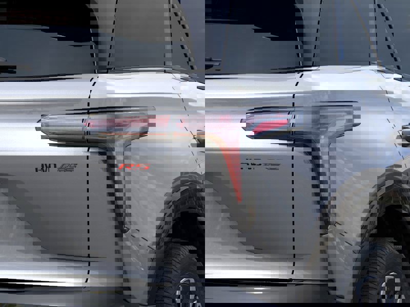 New 2025 Chevrolet Blazer EV RS image 35