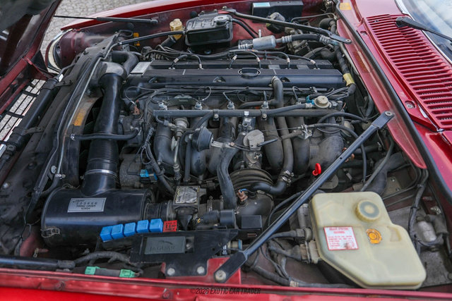 Used 1994 Jaguar XJS 4.0 Convertible image 28