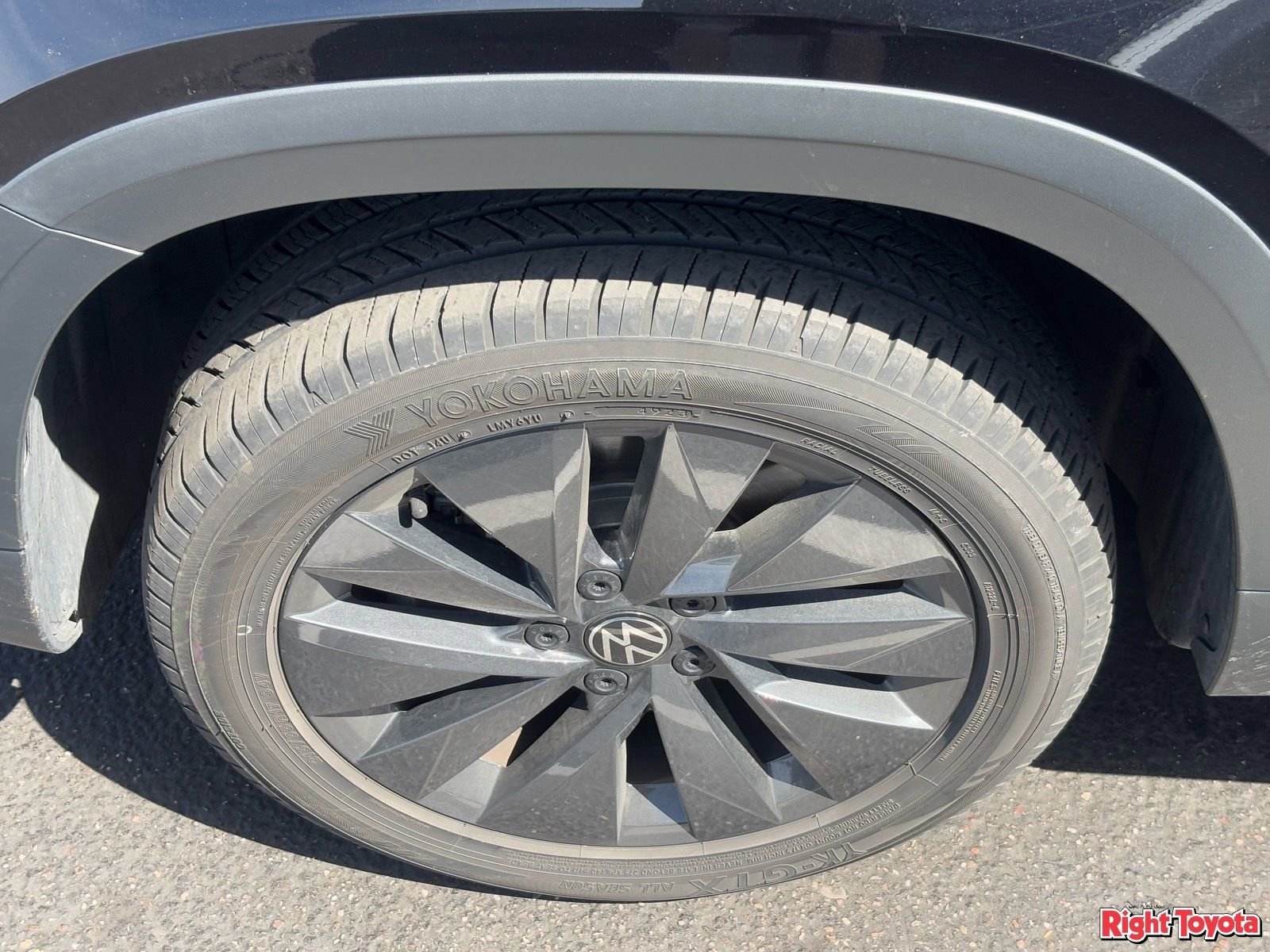 Used 2023 Volkswagen Taos S w/ IQ Drive S Package image 8