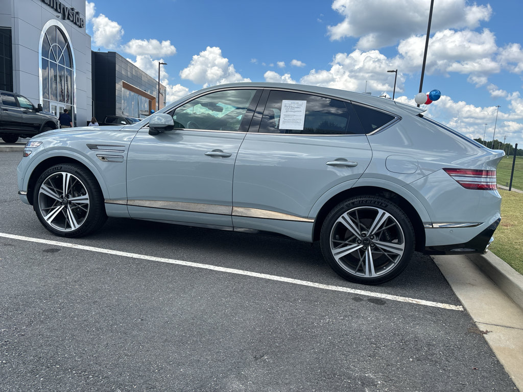 Used 2025 Genesis GV80 3.5T e-SC AWD/4WD image 5