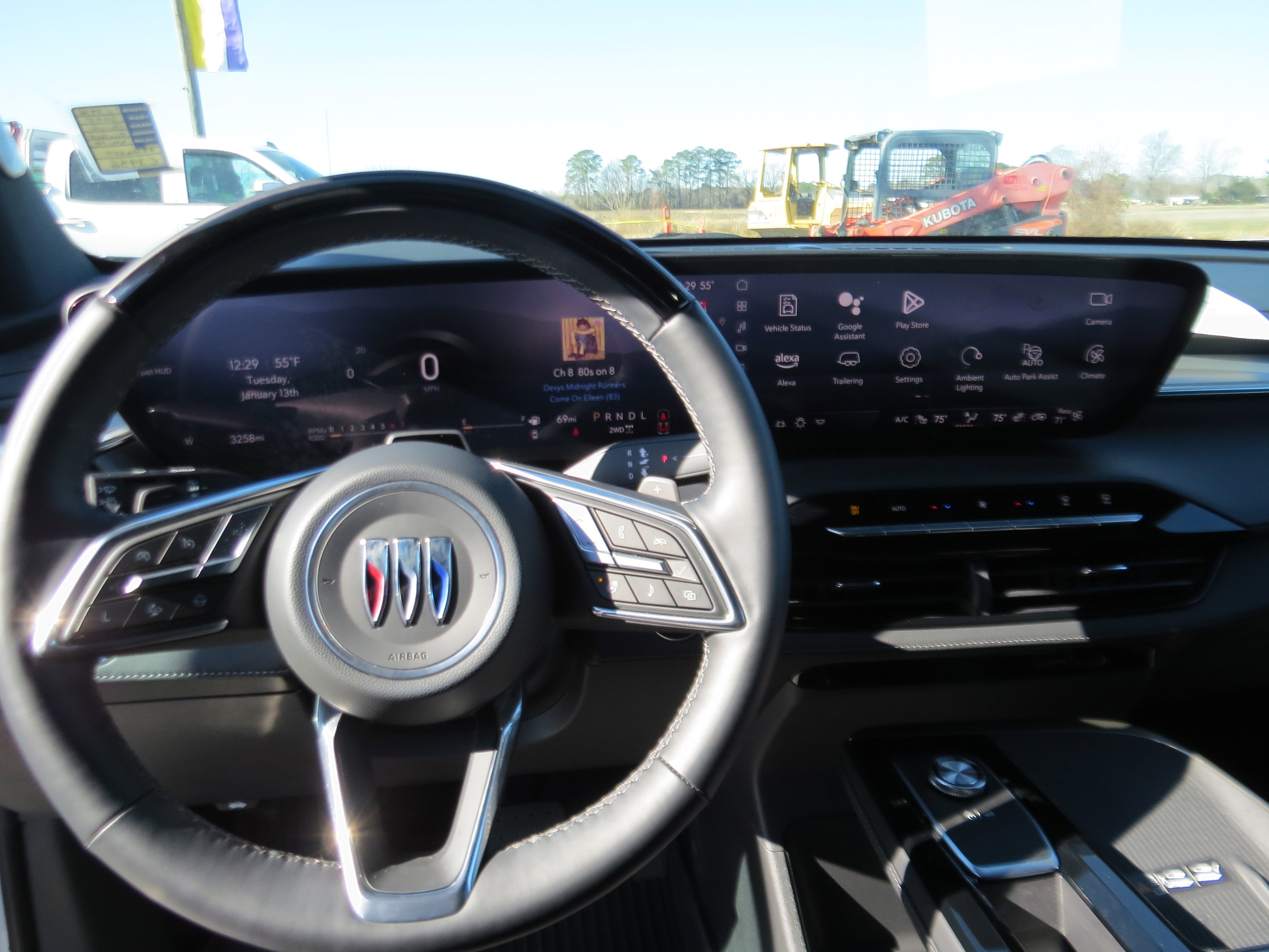 Used 2025 Buick Enclave Avenir w/ Super Cruise Package image 18