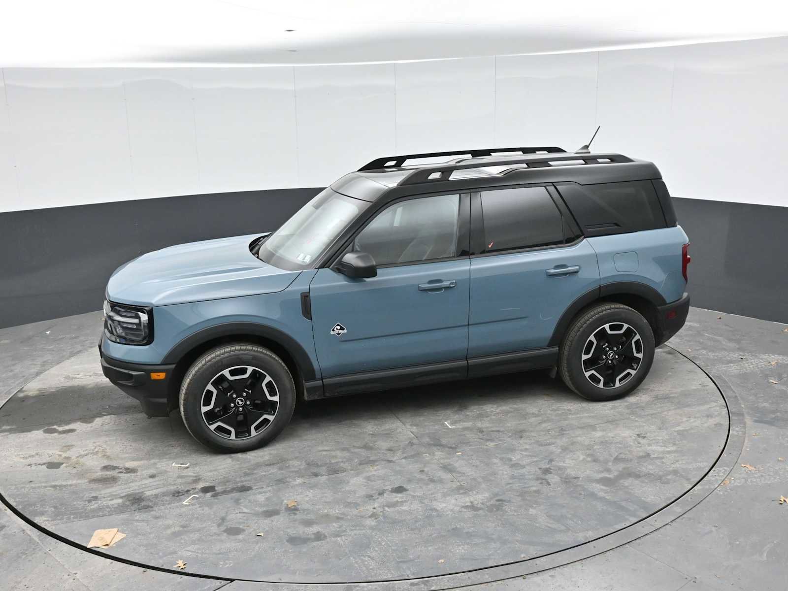 Used 2023 Ford Bronco Sport Outer Banks w/ Tech Package AWD/4WD image 13