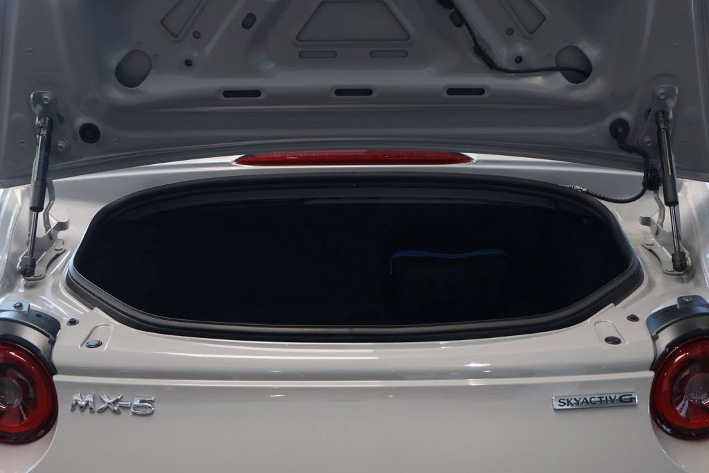 New 2026 MAZDA MX-5 Miata Grand Touring RWD image 6